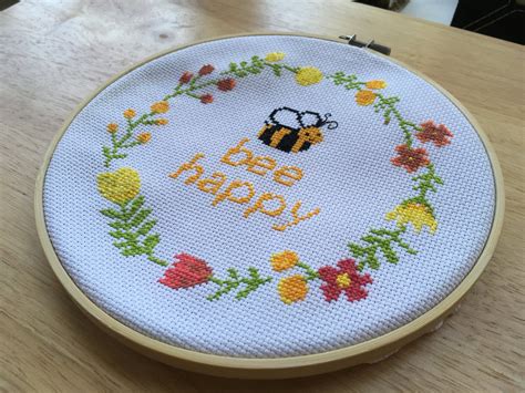 Bee Happy Cross Stitch Pattern Beginner Cross Stitch Pdf Etsy