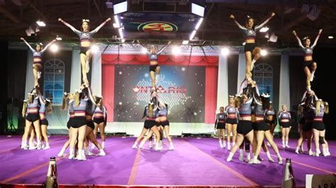 mcmaster cheerleaders look to bounce back after botched routine goes viral cbc news