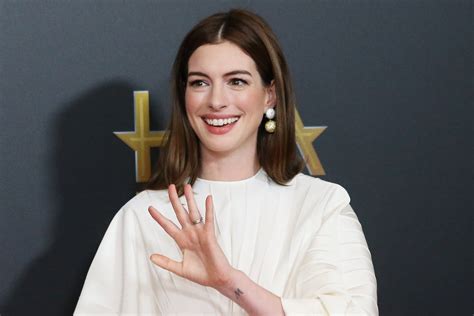 Anne Hathaway Preps For Role In New Amazon Studios Series