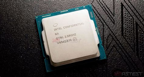 Intel Core I9 10900 Prima Foto Della Nuova Cpu 10 Core Pc Gamingit
