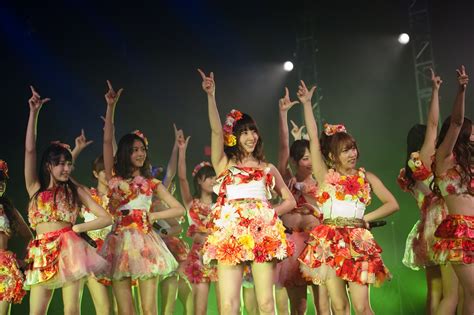 Japanese Girl Group Akb48 Breezes Through Dc In Whirlwind Of Cuteness