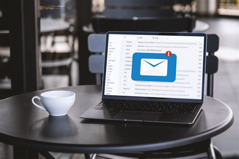 How to Change Your Email Signature in Outlook - Guide to Updating your