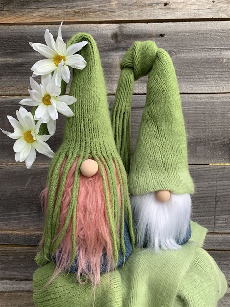 Cute Spring Gnomes Crafts Diy Gnomes Gnomes Crafts