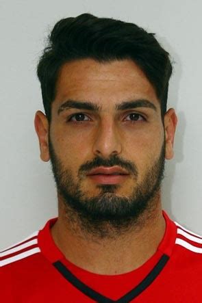 His potential is 73 and his position is gk. GÜNAY GÜVENÇ - Futbolcu Bilgileri TFF