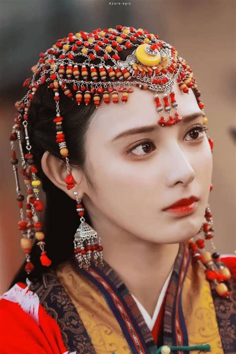 Bạn được phép sửa tên đăng nhập một lần duy nhất tại đây. Netizen rần rần "bóc" MV Hoàng Yến Chibi đạo nhái Đông ...
