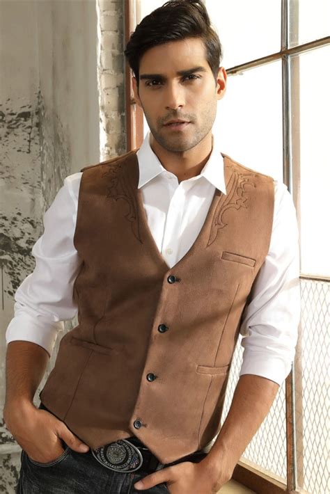 Pin On Vest Outfits Men Casual