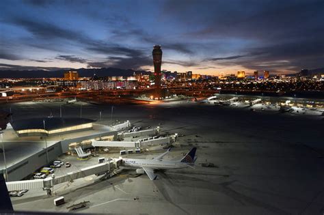 Mccarran Airport Installs New Led Lights To Improve Visibility