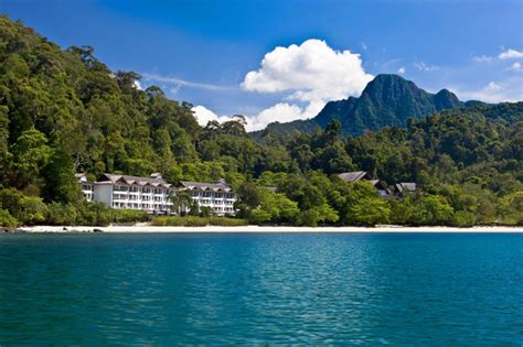 1996 located on malaysia's langkawi island, the andaman, a luxury collection resort langkawi is surrounded by the natural beauty of ancient rainforests, overlooking the pristine waters and sandy beaches of datai bay. The Andaman, A Luxury Collection Resort (Langkawi ...