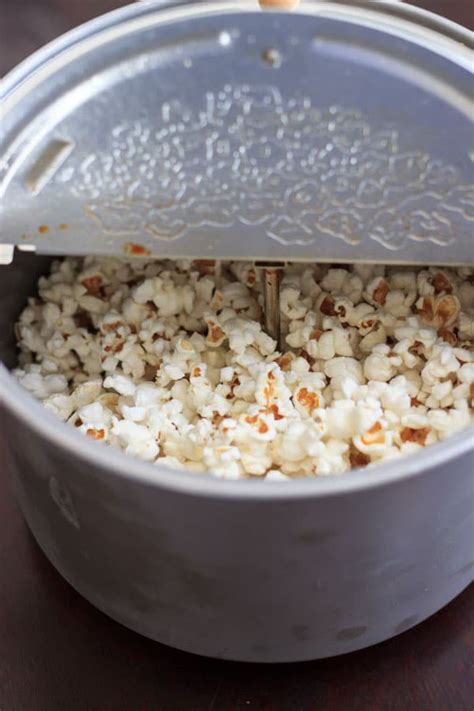 How To Make Homemade Popcorn Stovetop And Microwave Versions