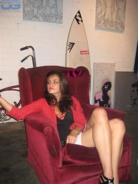 Phoebe Tonkin Nude Pictures Onlyfans Leaks Playbabe Photos Sex Scene Uncensored
