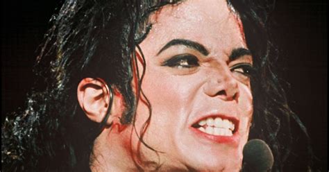 Michael Jackson Sur Scène à Londres Le 3 Août 1992 Purepeople