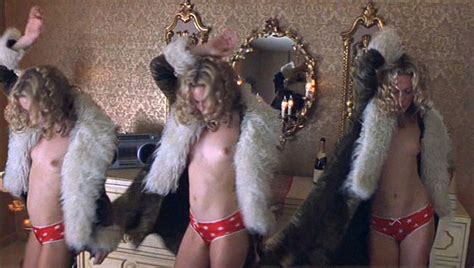 Naked Kate Hudson In Almost Famous