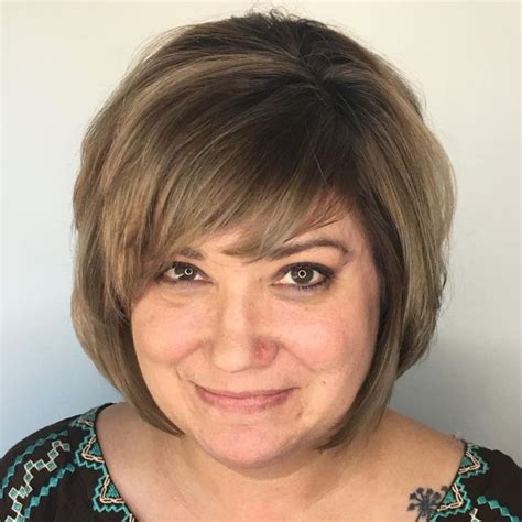 Best Hair Style For Round Face Over 40 - Hairstyle For Round Chubby Face