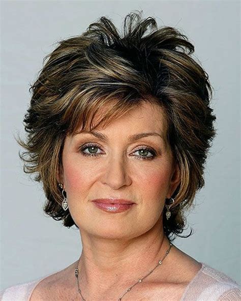 35 Cool Short Hairstyles For Women Over 60 In 2021 2022