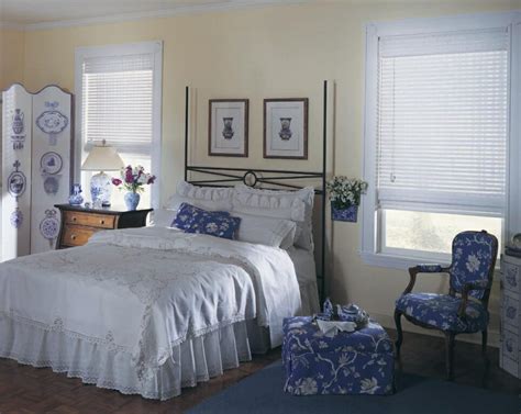 35 best window treatment ideas modern window coverings curtains. Window Treatment Ideas for the Bedroom - 3 Blind Mice