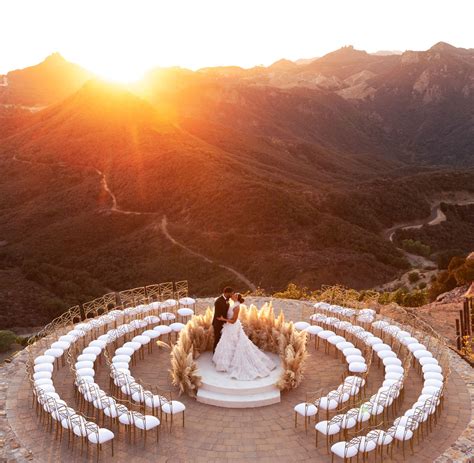 26 Coolest Wedding Venues In The United States Green Wedding Shoes