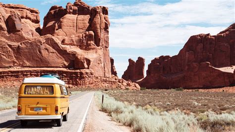 7 American Road Trip Movies To Inspire Your Next Adventure