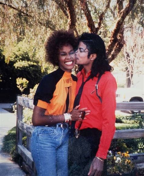 Whitney Houston And Michael Jackson 1980s Roldschoolcool
