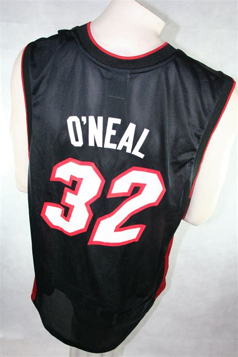 Maybe you would like to learn more about one of these? Miami Heat Trikot Blau : Bam Adebayo 13 Miami Heat ...