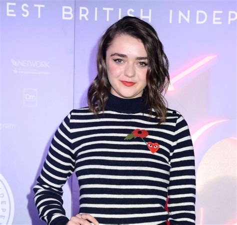 Best Of Maisie On Twitter Maisie Williams And Hayley Squires