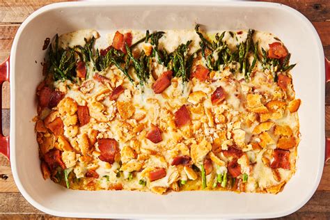 Chicken, mushrooms, asparagus and pasta in a creamy cheesy sauce is the perfect comfort food for a chilly night. Cheesy Bacon-Asparagus Casserole | Recipe | Asparagus ...