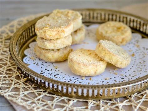 Posted on april 19, 2017may 3, 2017 by food blogger. Sylvanas | Recipe (With images) | Sylvanas recipe, Sans ...