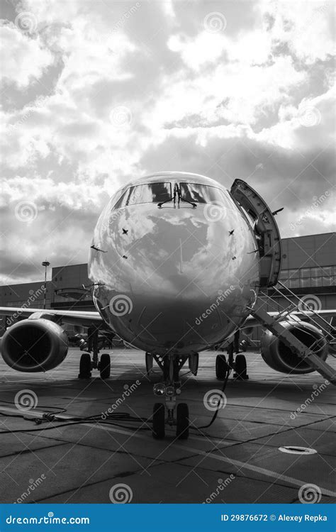 Private Jet In Hangar Stock Photo Image Of Airplane 29876672
