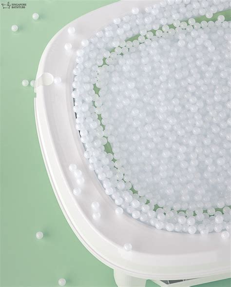 By time out singapore editors posted: Snoopy Baby Bathtub | Singapore Bathtubs