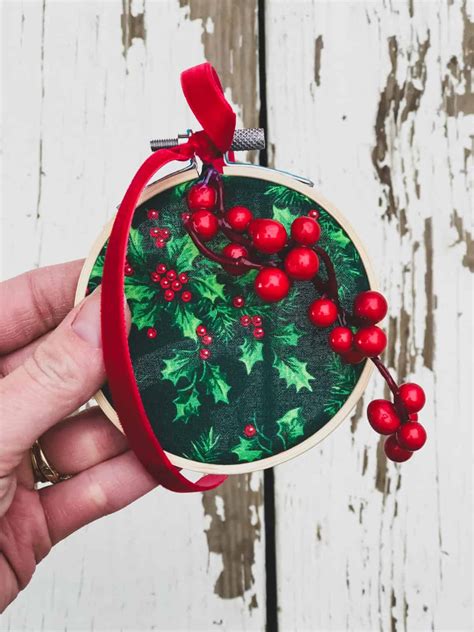 Diy Embroidery Hoop Ornaments For Christmas Tree And Ts Back Road Bloom