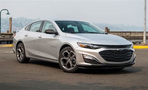 2022 Chevrolet Malibu Ls 4dr Sdn Features And Specs