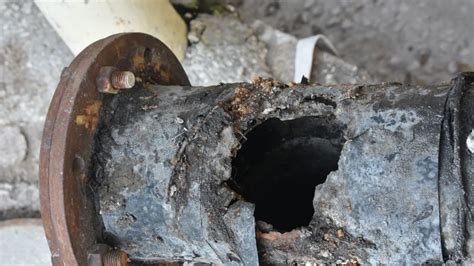 Here Are The Causes And Warning Signs Of A Blocked Sewer Line