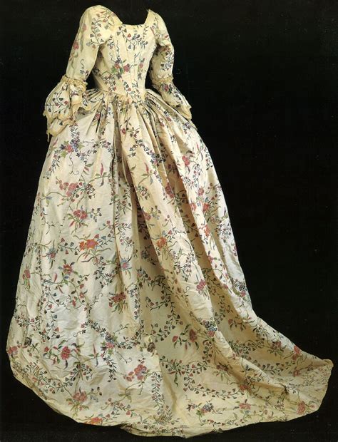 Pin By Devan Weir On Vintage Gowns 18th Century Fashion 18th Century