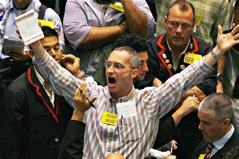 13 278 055 · обсуждают: Пин от пользователя OptionClue на доске Трейд фон в 2020 г ...