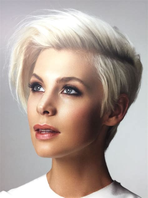 Beautiful Short Haircut Women Wallpapers And Images