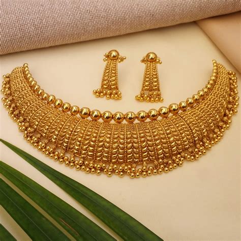 Unique Gold Choker Necklace Designs For Women Giriraj Jewellers