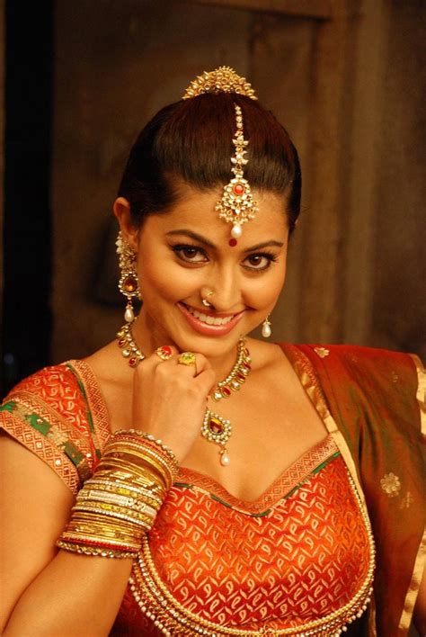 Pin By Rakesh Kanchu On Saree Blouse Actresses Tamil Actress Tamil