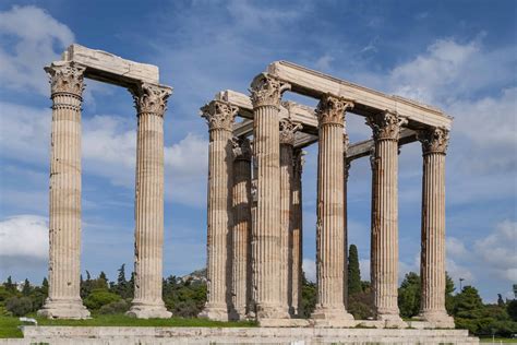 Temple of Olympian Zeus: Legacy of the Hadrian | WeCityGuide