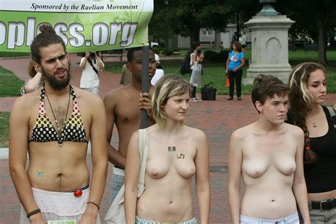 Nudism Photo HQ Naked Demonstration Nude Girls