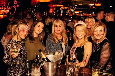 Newcastle Nightlife 27 Glamorous Photos In Newcastles Barsclubs Chronicle Live