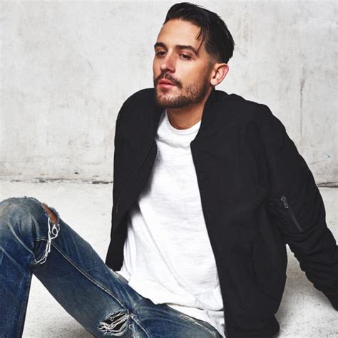 This haircut is the perfect example of his performance haircuts. 25 Dashing G-Eazy Haircut Ideas - Slicked Perfection (2018)