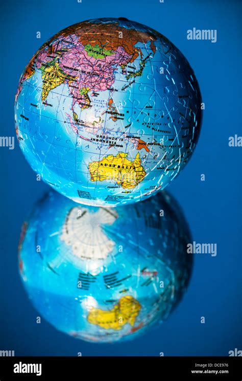 Travel Destinations Globe Hi Res Stock Photography And Images Alamy