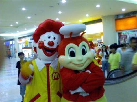 Jollibee And Ronald Mcdonald The Love Team Funny Pinoy Jokes Atbp