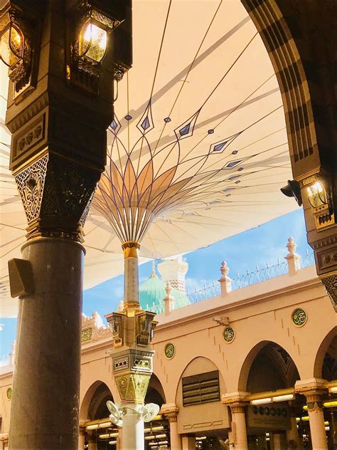 Dreamstime is the world`s largest stock photography community. Al-Masjid an-Nabawi | Mekah, Mesjid, Fotografi pemandangan