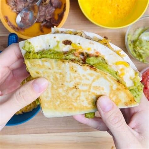 The tiktok tortilla trend is the easiest super bowl recipe idea ever! TikTok Tortilla Wrap Hack - this viral Tiktok food trend ...