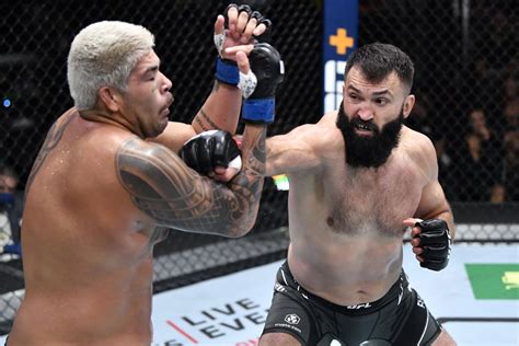 Ufc Vegas 40 Results Andrei Arlovski Survives Late Surge From Carlos Felipe To Win Unanimous