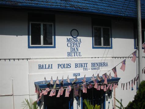 Susunan upacara hardiknas ( hari pendidikan nasional). TAFADHDAL: BUKIT BENDERA BELUM BOLEH DIPINGGIRKAN