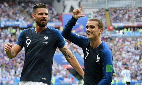 Frances Antoine Griezmann Scores Penalty Does Fortnite Dance