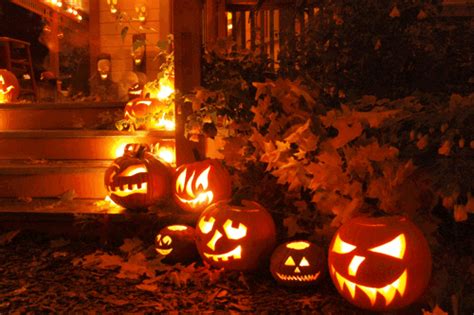 pin by jeanne loves horror💀🔪 on fall halloween s halloween tumblr samhain halloween