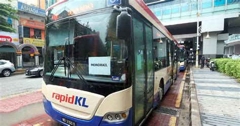 Pemuda itu bersama jenteranya yang rosak deberi tumpangan hingga tiba berhampiran sebuah begkel membaiki motosikal. Rapid KL ubah laluan bas di Plaza Hentian Kajang | Harian ...