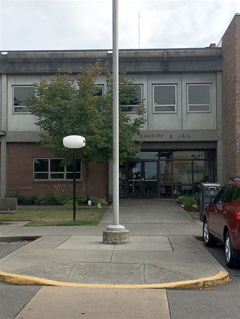 Inmate facing murder charges in critical condition after altercation